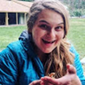 Meet your Posher, Abby